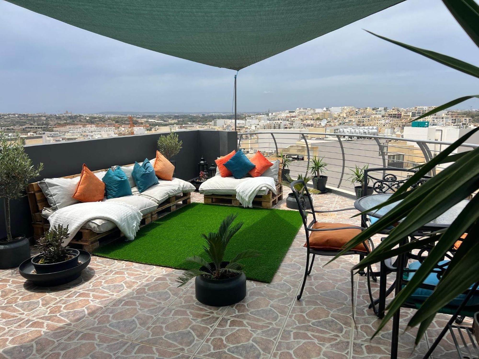 Trendy Seaside Escape 2 Bedroom Penthouse 马尔萨斯卡拉 外观 照片